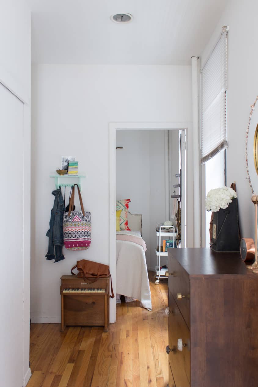 Amanda’s CaliforniaInspired New York Apartment Apartment Therapy